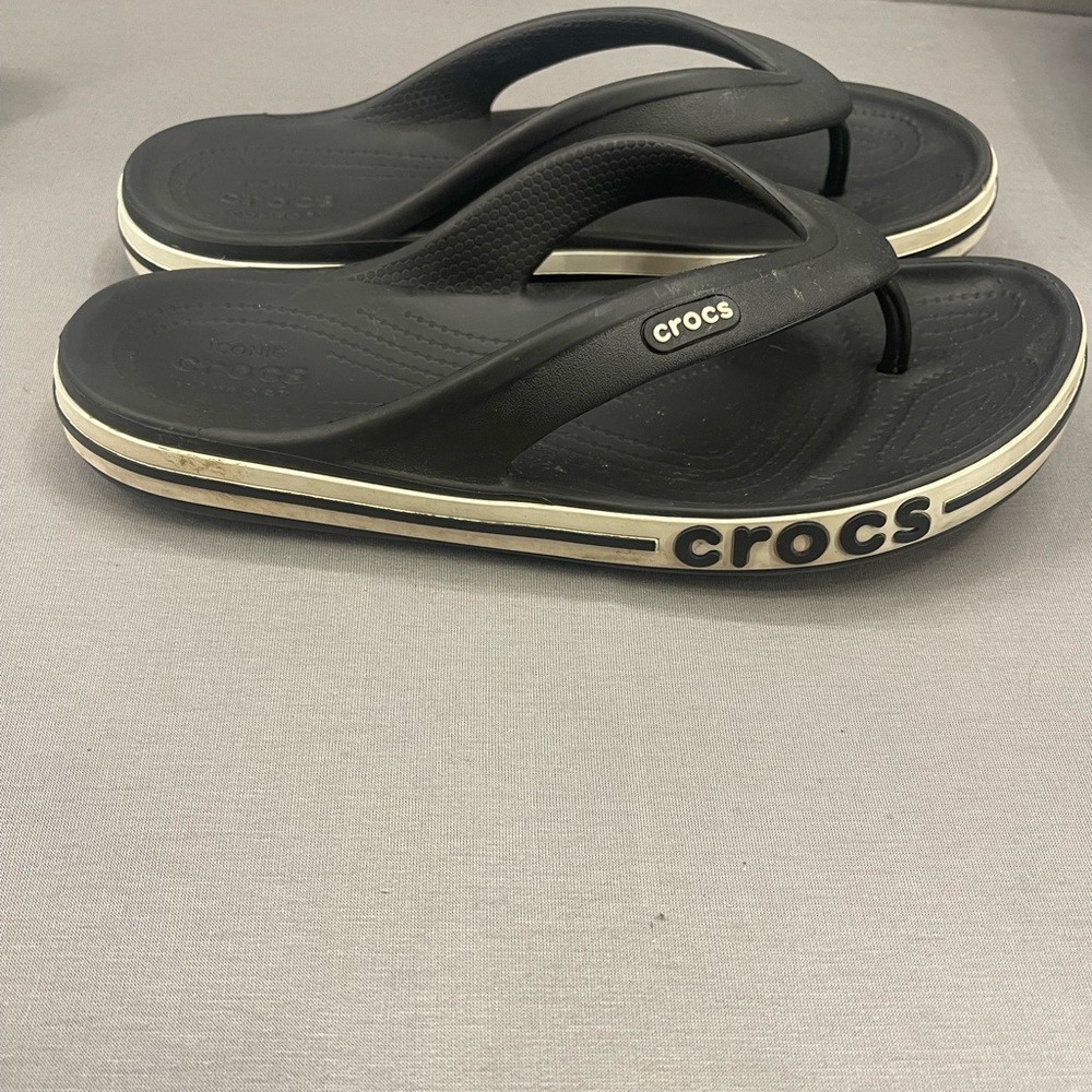 Crocs bayaband sandals women’s 8 men’s 6